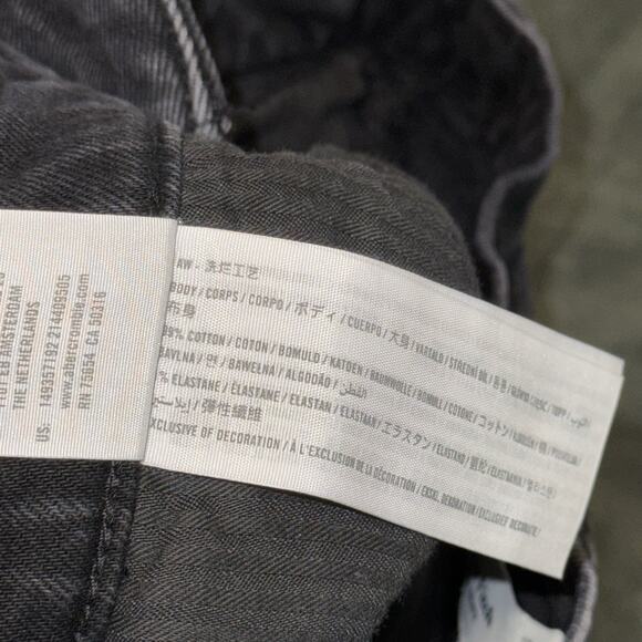 Abercrombie & Fitch Mom Short High Rise Size 26/2 Denim Shorts Raw Hem Black - Picture 5 of 8